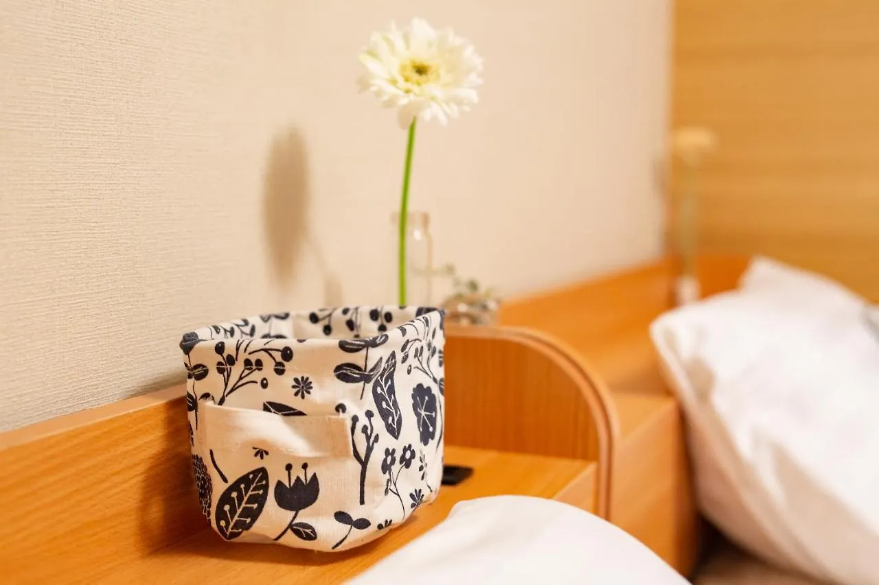 Guumi Apartment Osaka 0*,